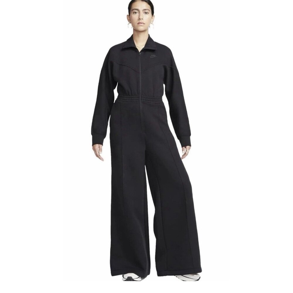 Nike Tech Fleece Jumpsuit Size XS Women’s Black Sportswear Windrunner $185